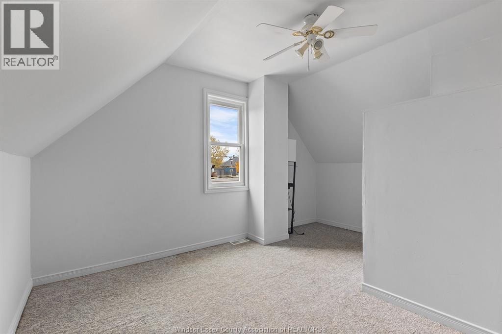 4756 Seminole, Windsor, Ontario N8Y 2A1 - Photo 28 - 25028093