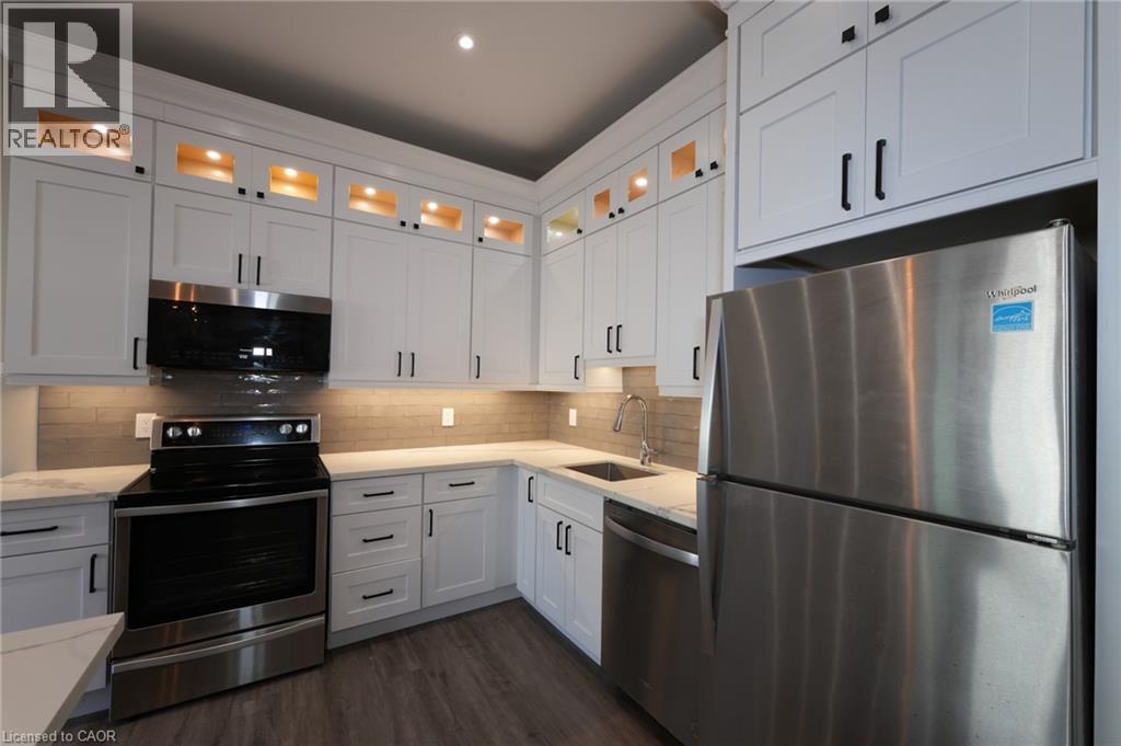 145 Wellington Street N Unit# 1, Hamilton, Ontario  L8R 1N4 - Photo 3 - 40785314