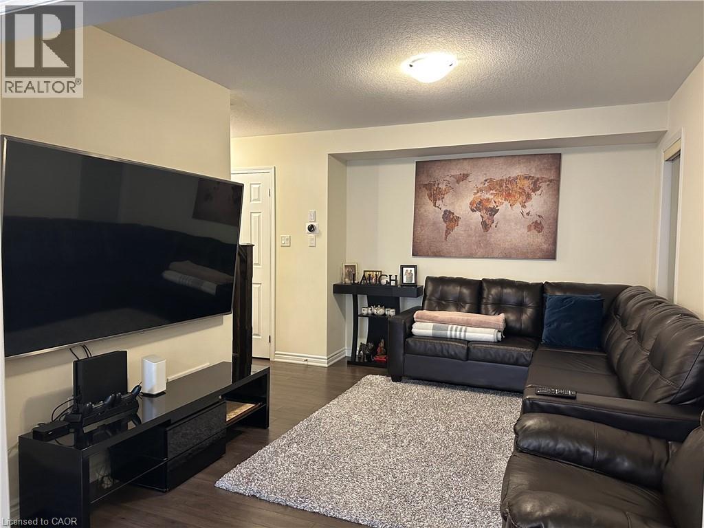 209 Netherby Lane, Kitchener, Ontario  N2R 0L9 - Photo 5 - 40785258