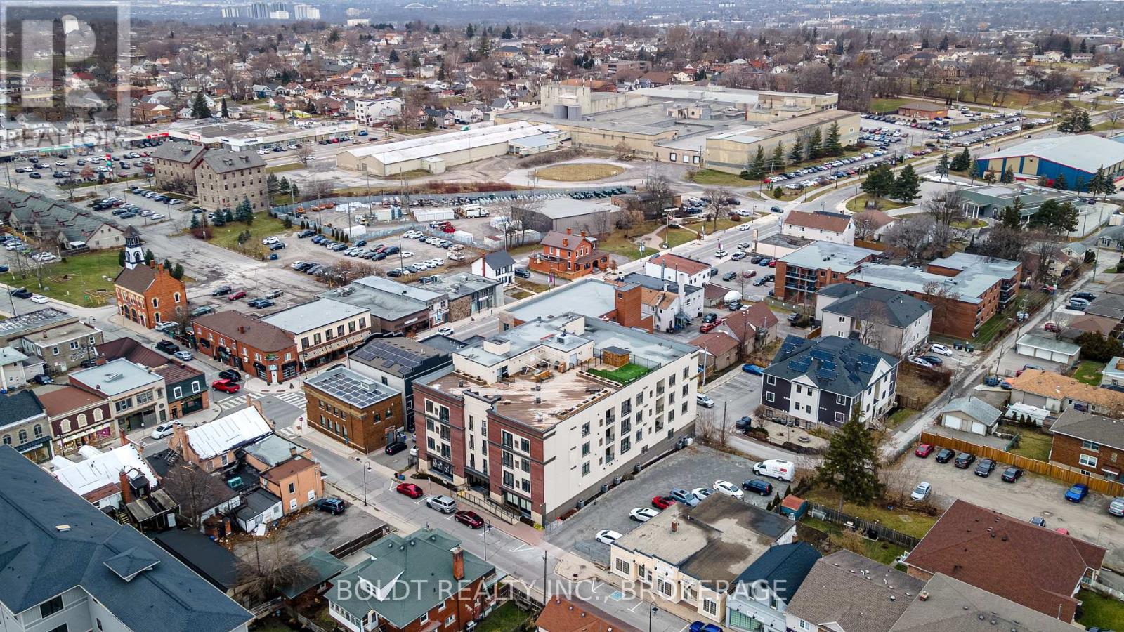 10 Albert Street E, Thorold (Thorold Downtown), Ontario  L2V 1P1 - Photo 11 - X12516346
