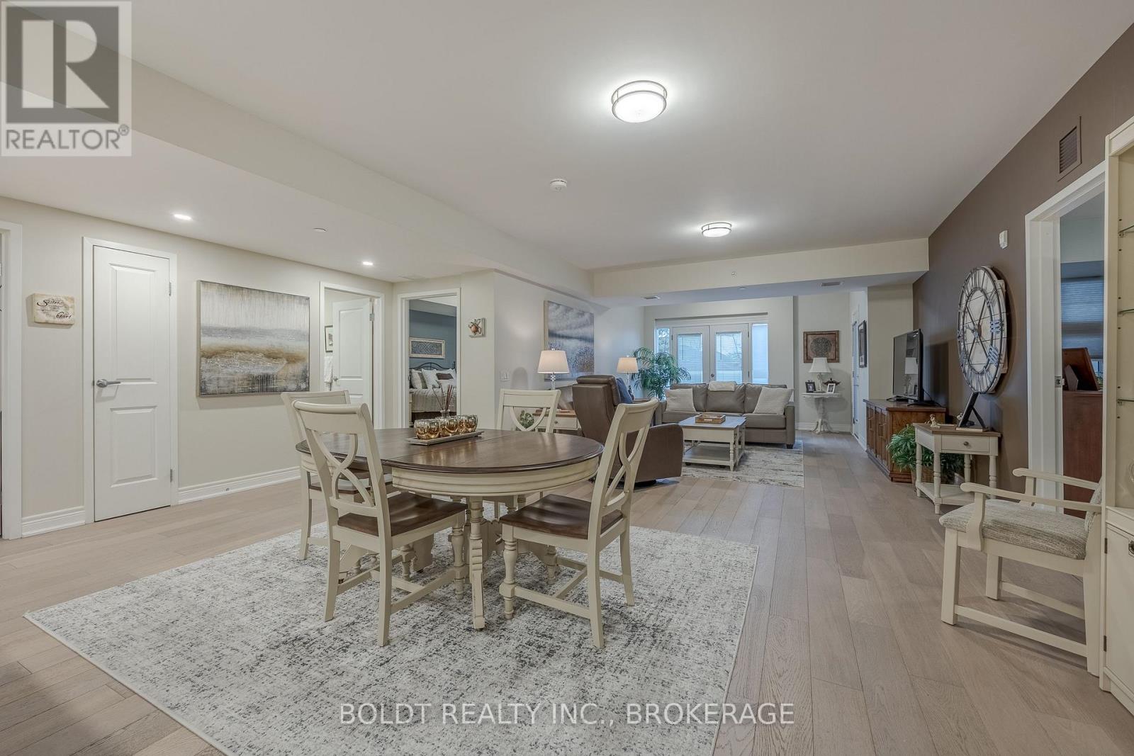 10 Albert Street E, Thorold (Thorold Downtown), Ontario  L2V 1P1 - Photo 21 - X12516346