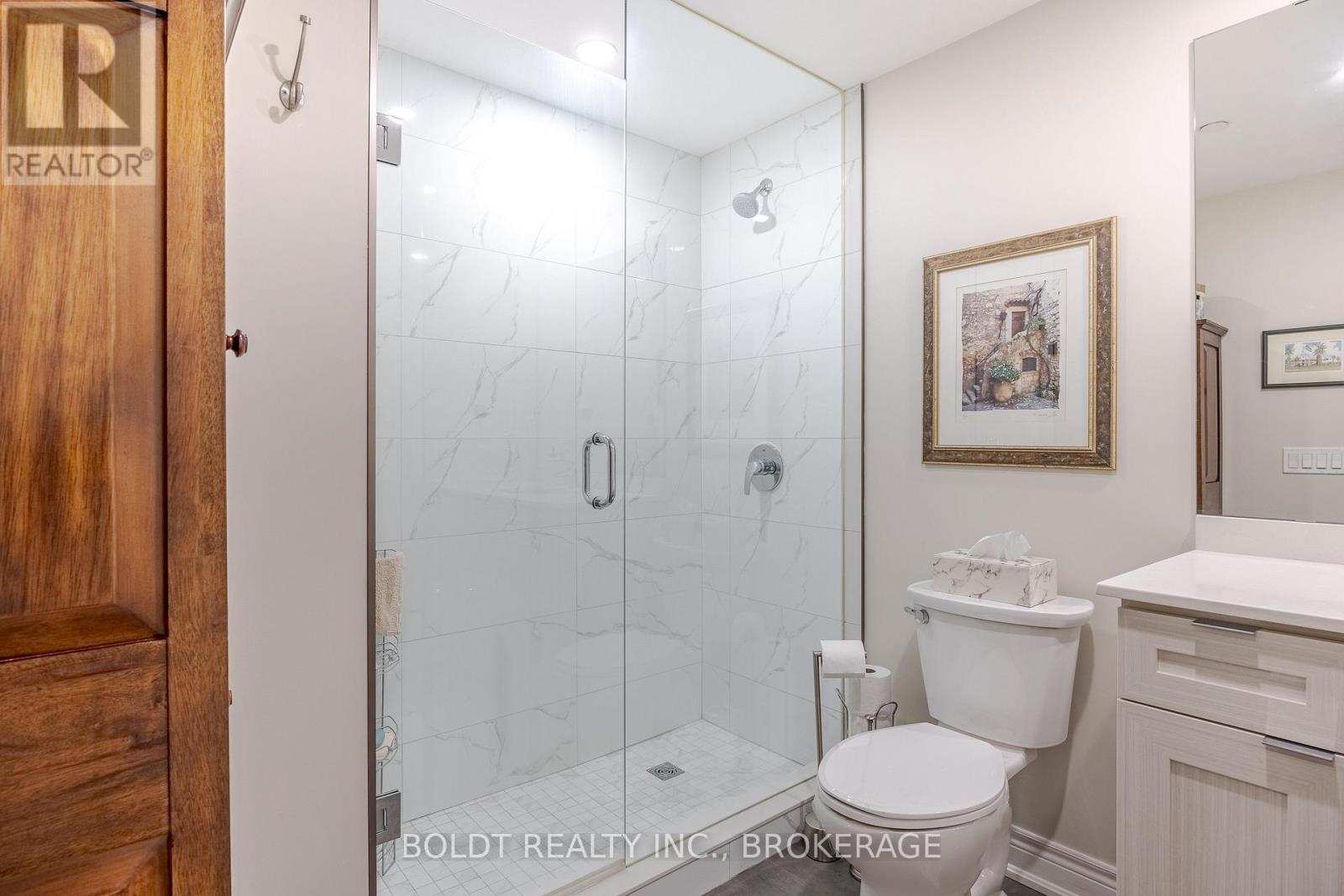 10 Albert Street E, Thorold (Thorold Downtown), Ontario  L2V 1P1 - Photo 26 - X12516346