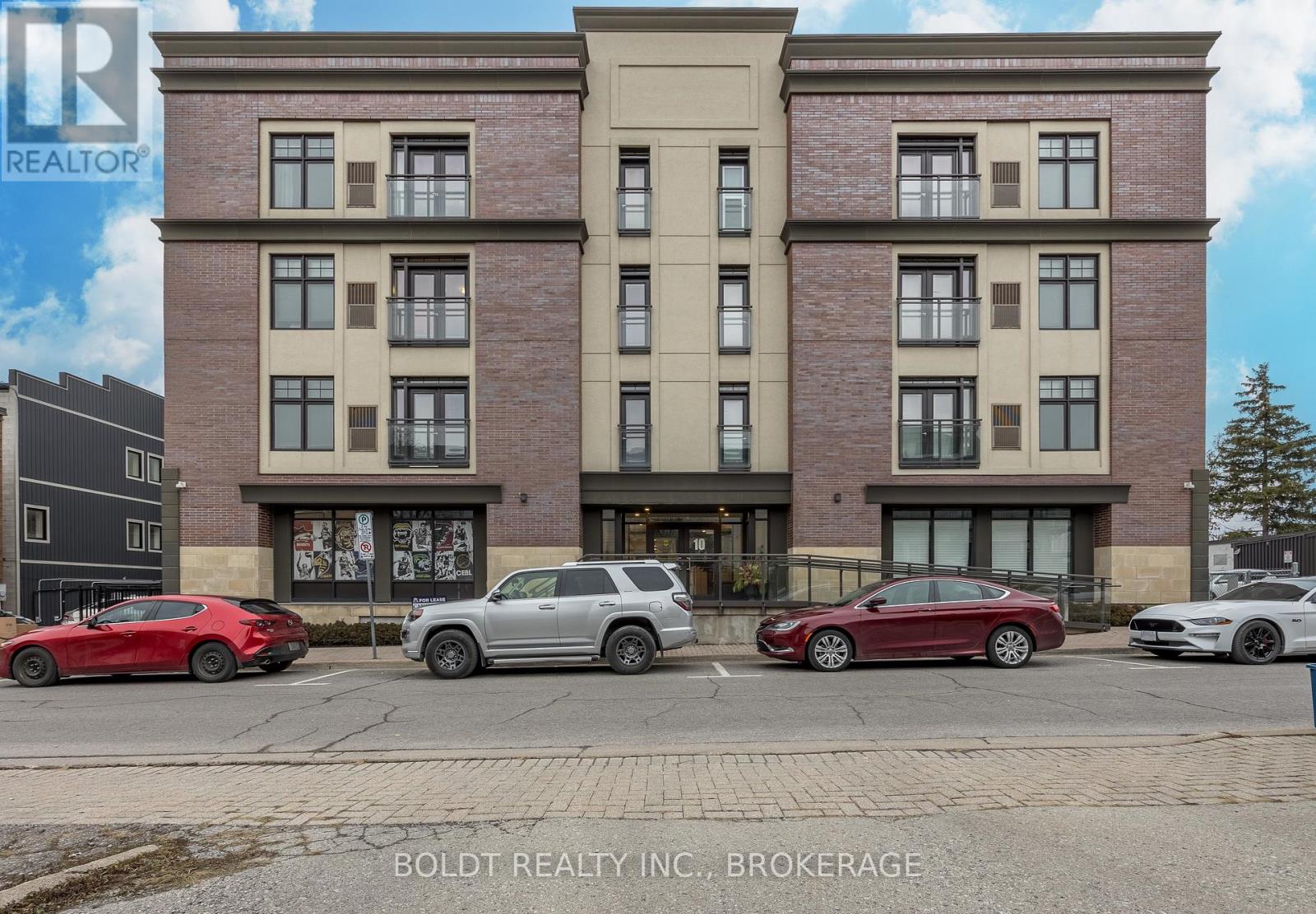 10 Albert Street E, Thorold (Thorold Downtown), Ontario  L2V 1P1 - Photo 3 - X12516346