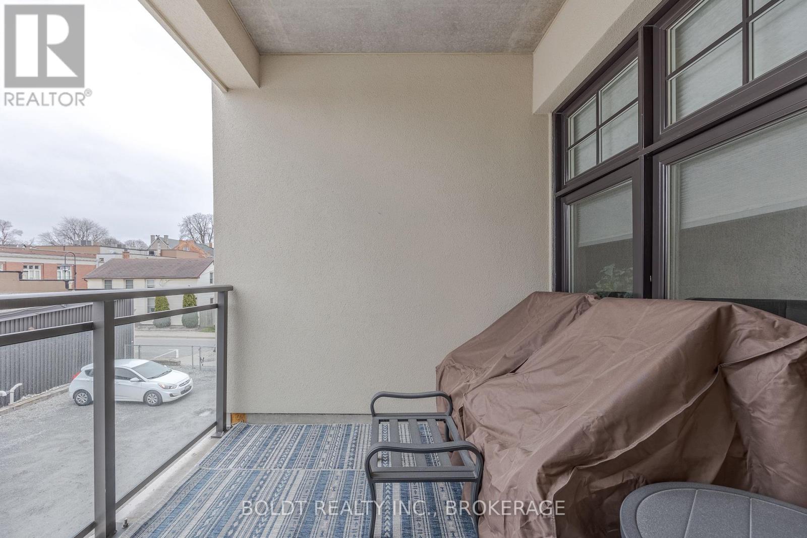 10 Albert Street E, Thorold (Thorold Downtown), Ontario  L2V 1P1 - Photo 31 - X12516346