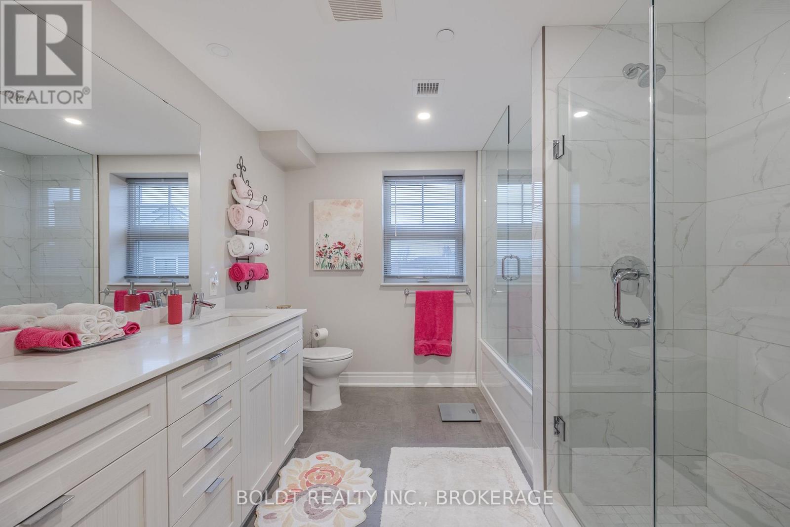 10 Albert Street E, Thorold (Thorold Downtown), Ontario  L2V 1P1 - Photo 41 - X12516346