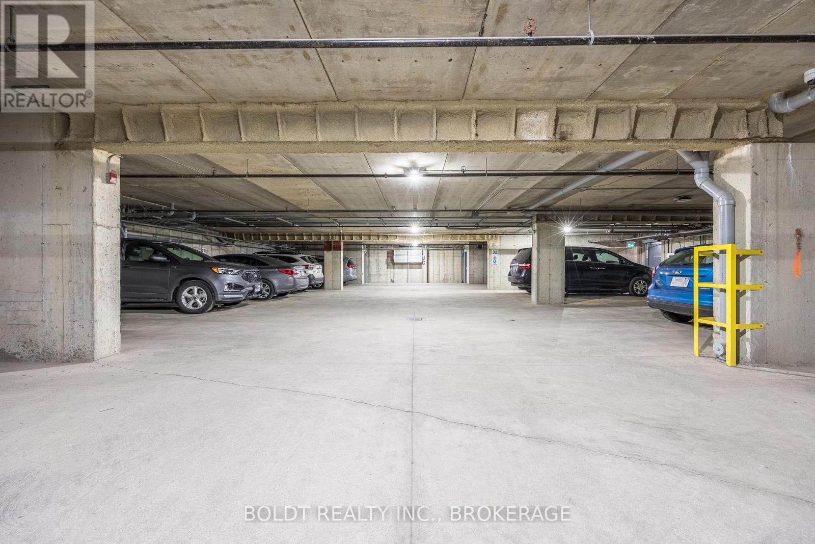 10 Albert Street E, Thorold (Thorold Downtown), Ontario  L2V 1P1 - Photo 9 - X12516346