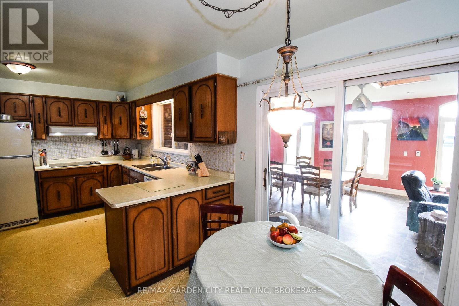 9735 Carl Road, Niagara Falls (Schisler), Ontario  L0S 1K0 - Photo 17 - X12516390