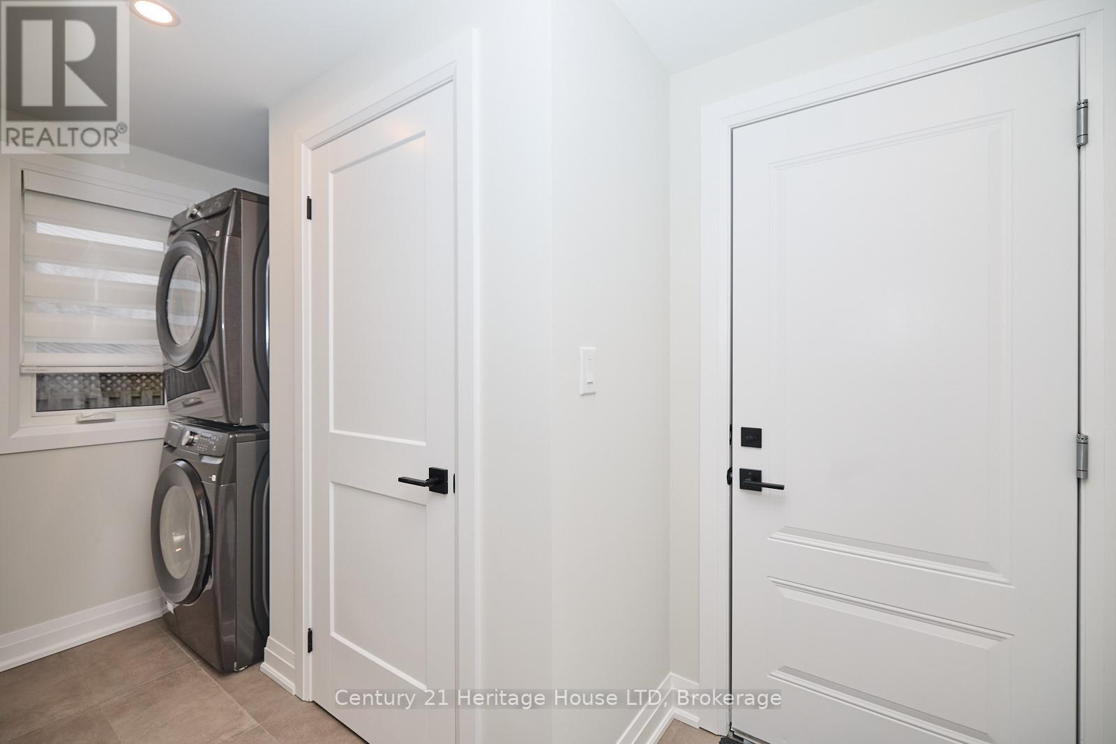 4 Meteor Street, St. Catharines, Ontario  L2S 2T1 - Photo 14 - X12516394