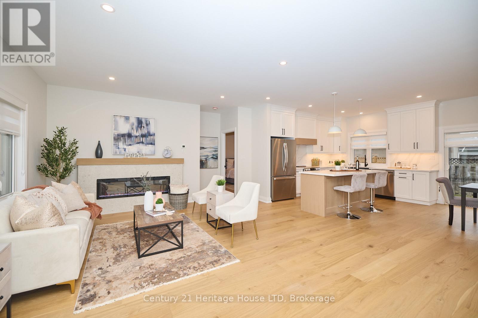 4 Meteor Street, St. Catharines, Ontario  L2S 2T1 - Photo 4 - X12516394