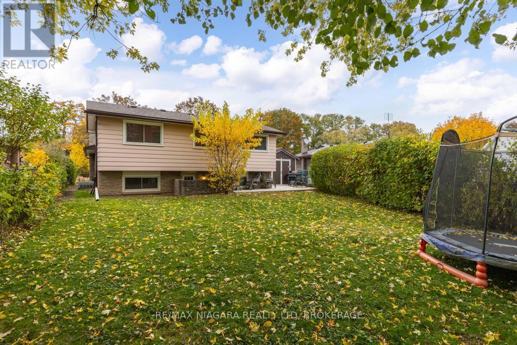 5674 Hillcrest Crescent, Niagara Falls (Church's Lane), Ontario  L2J 2A5 - Photo 19 - X12516482