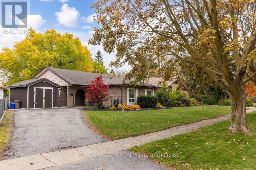 5674 Hillcrest Crescent, Niagara Falls (Church's Lane), Ontario  L2J 2A5 - Photo 23 - X12516482