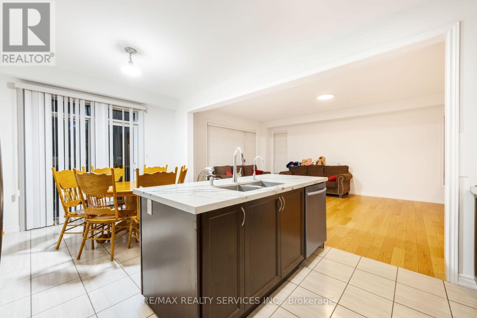 20 Cherry Taylor Avenue, Cambridge, Ontario N3H 0B5 - Photo 16 - X12508276