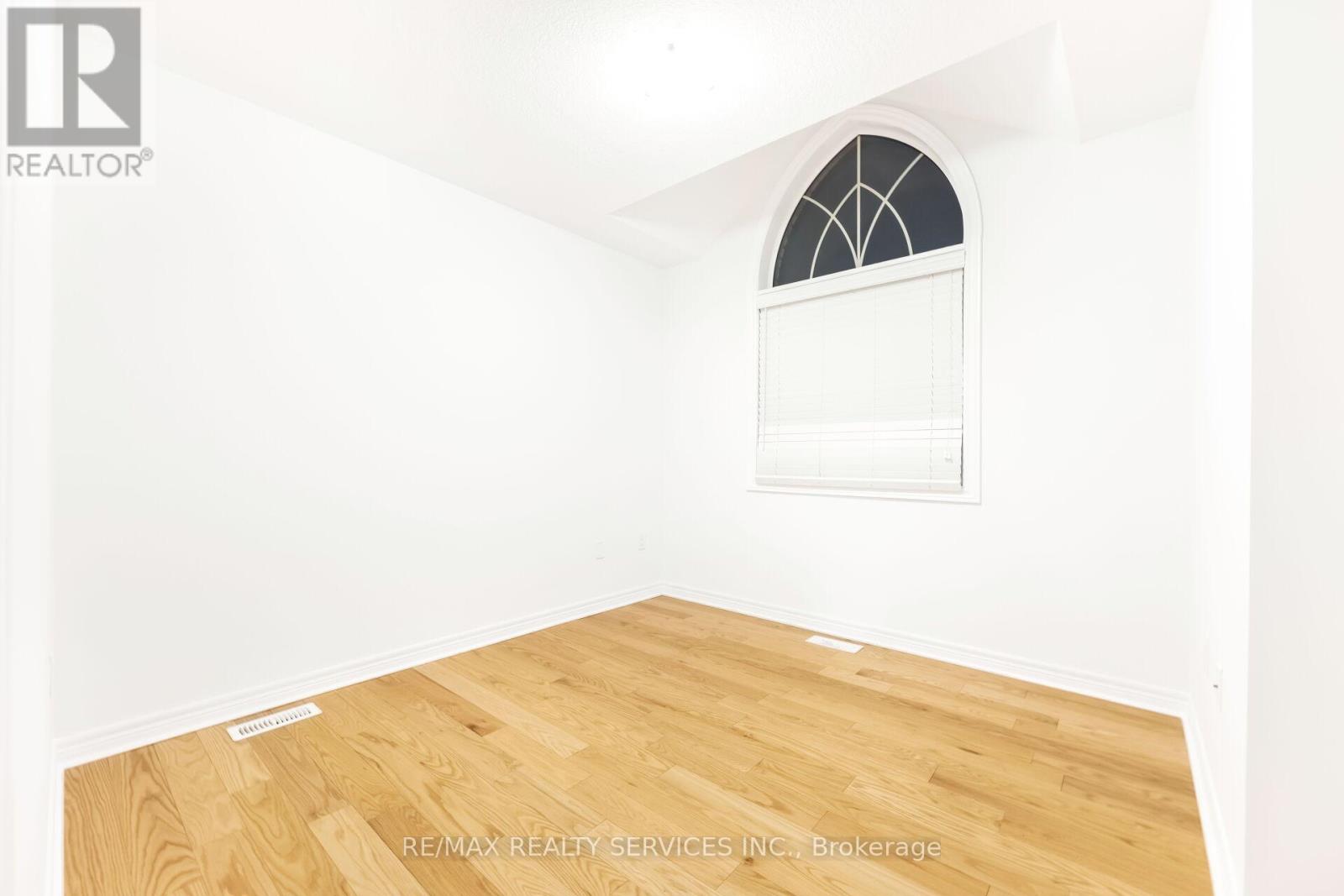 20 Cherry Taylor Avenue, Cambridge, Ontario N3H 0B5 - Photo 35 - X12508276