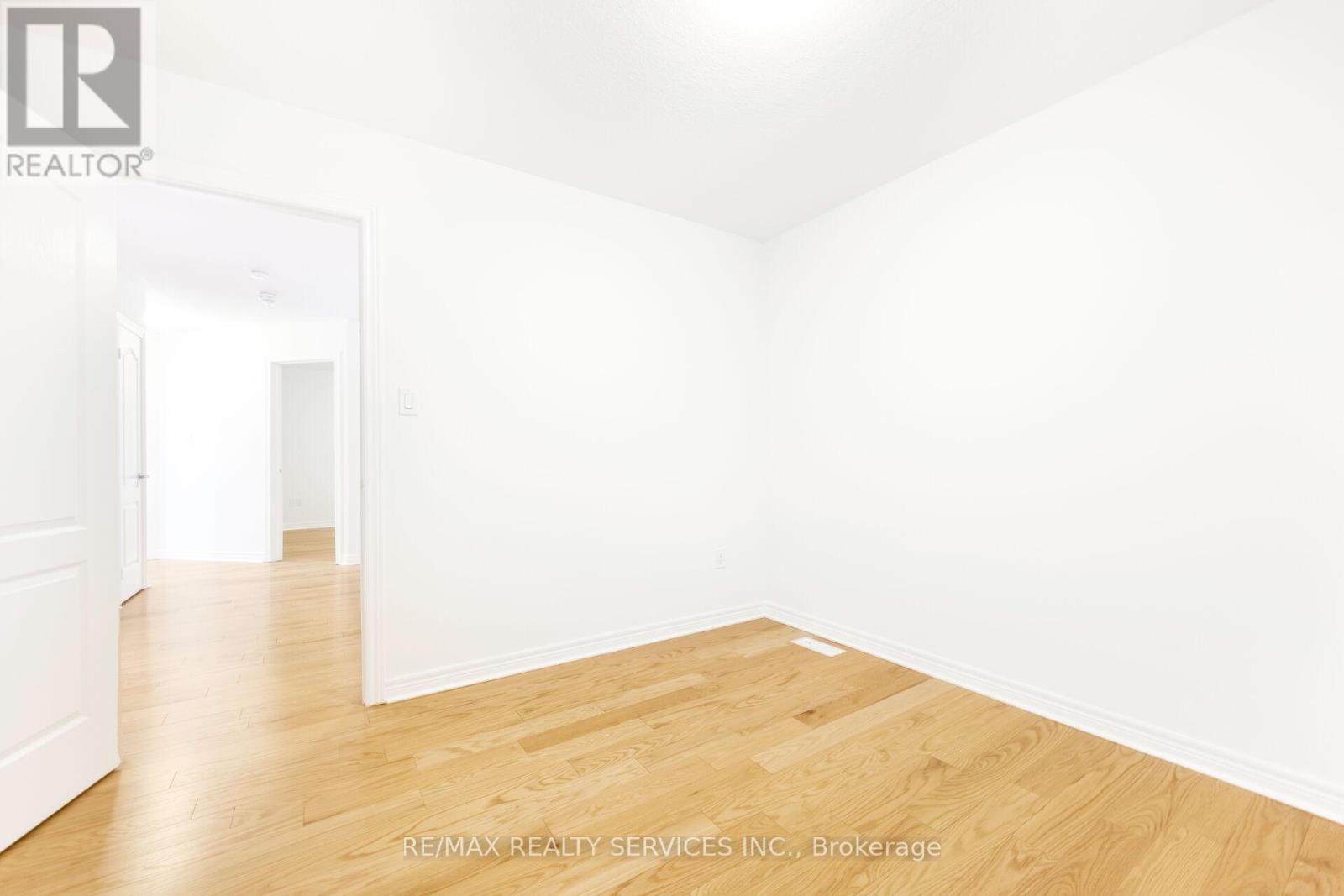 20 Cherry Taylor Avenue, Cambridge, Ontario N3H 0B5 - Photo 37 - X12508276