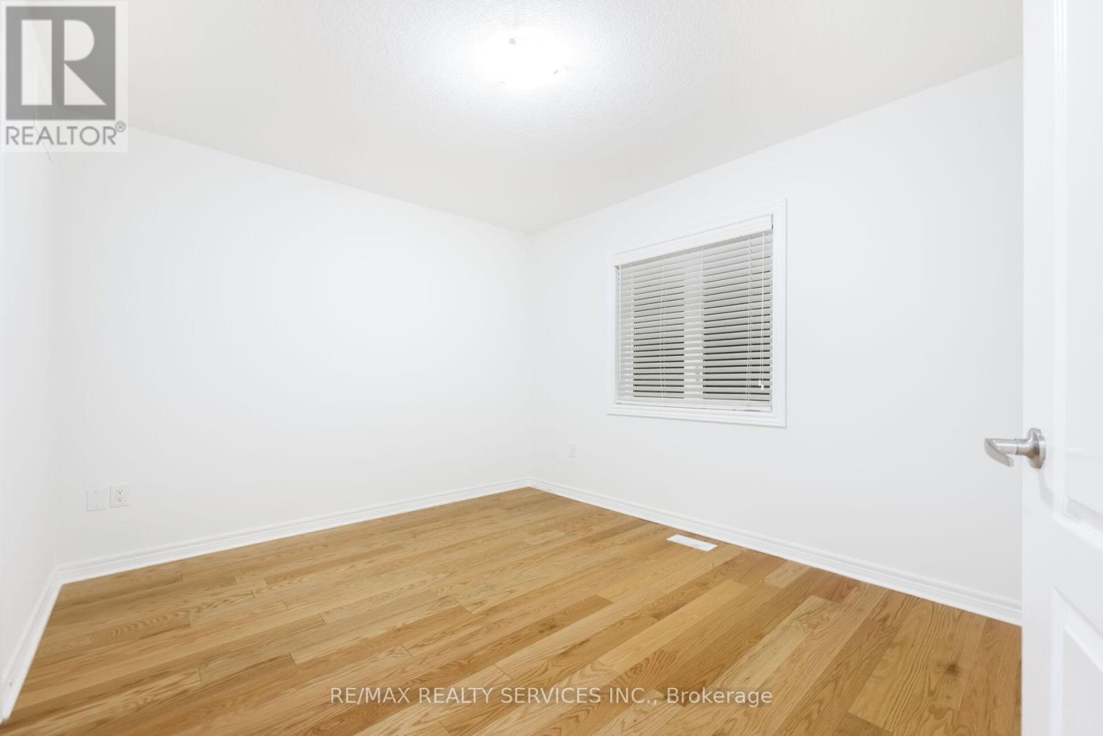 20 Cherry Taylor Avenue, Cambridge, Ontario N3H 0B5 - Photo 39 - X12508276