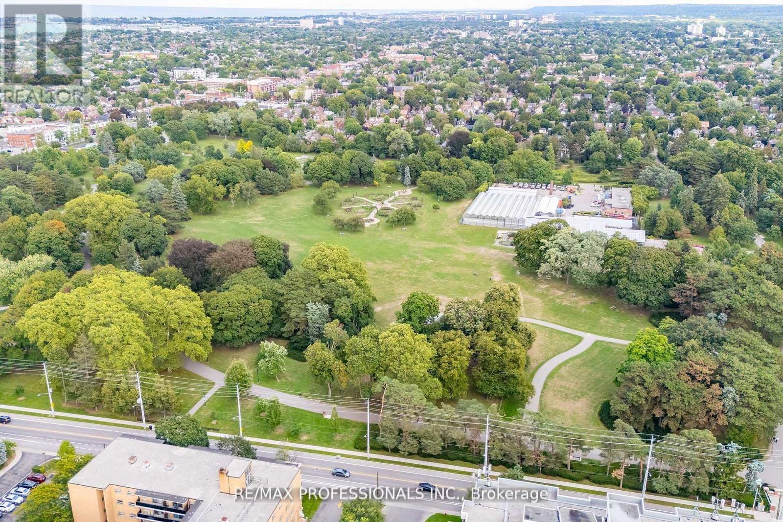 129 Balsam Avenue S, Hamilton, Ontario  L8M 3B4 - Photo 32 - X12515874