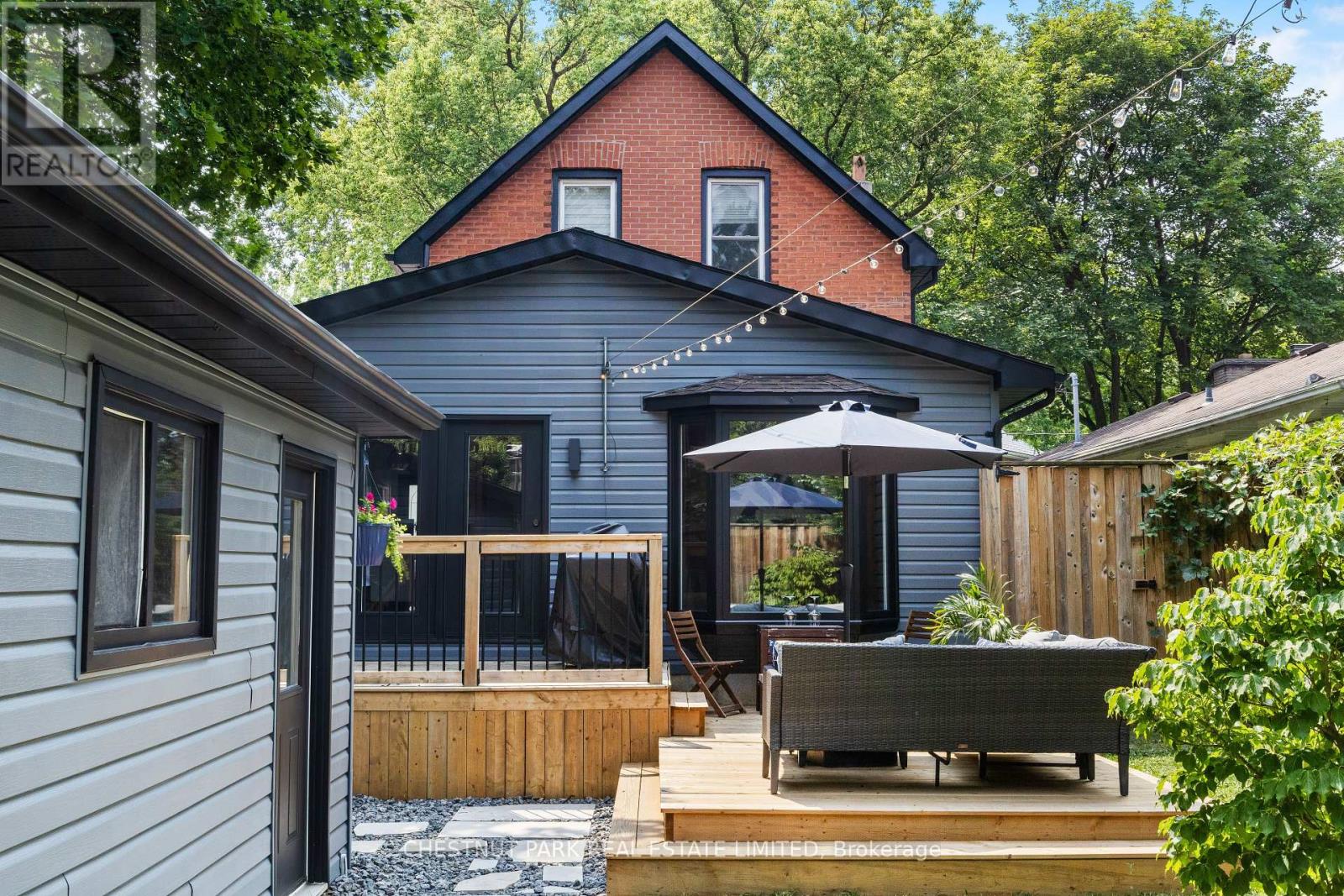 13 Princess Street, Stratford, Ontario N5A 6C5 - Photo 2 - X12515898