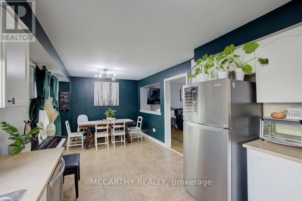 218 Marilyn Street, Shelburne, Ontario  L9V 3C7 - Photo 17 - X12515990