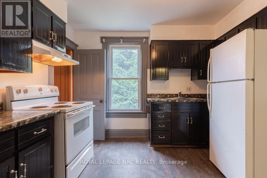 5 Lisgar Street, St. Catharines, Ontario  L2S 1P6 - Photo 12 - X12515996