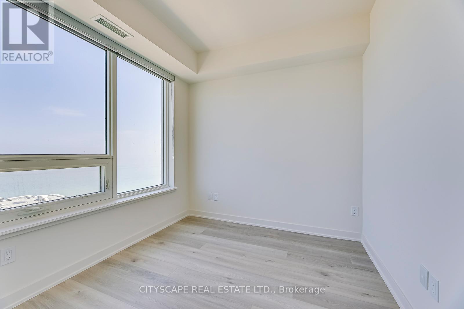 1405 - 385 Winston Road, Grimsby, Ontario  L3M 0J3 - Photo 29 - X12515998