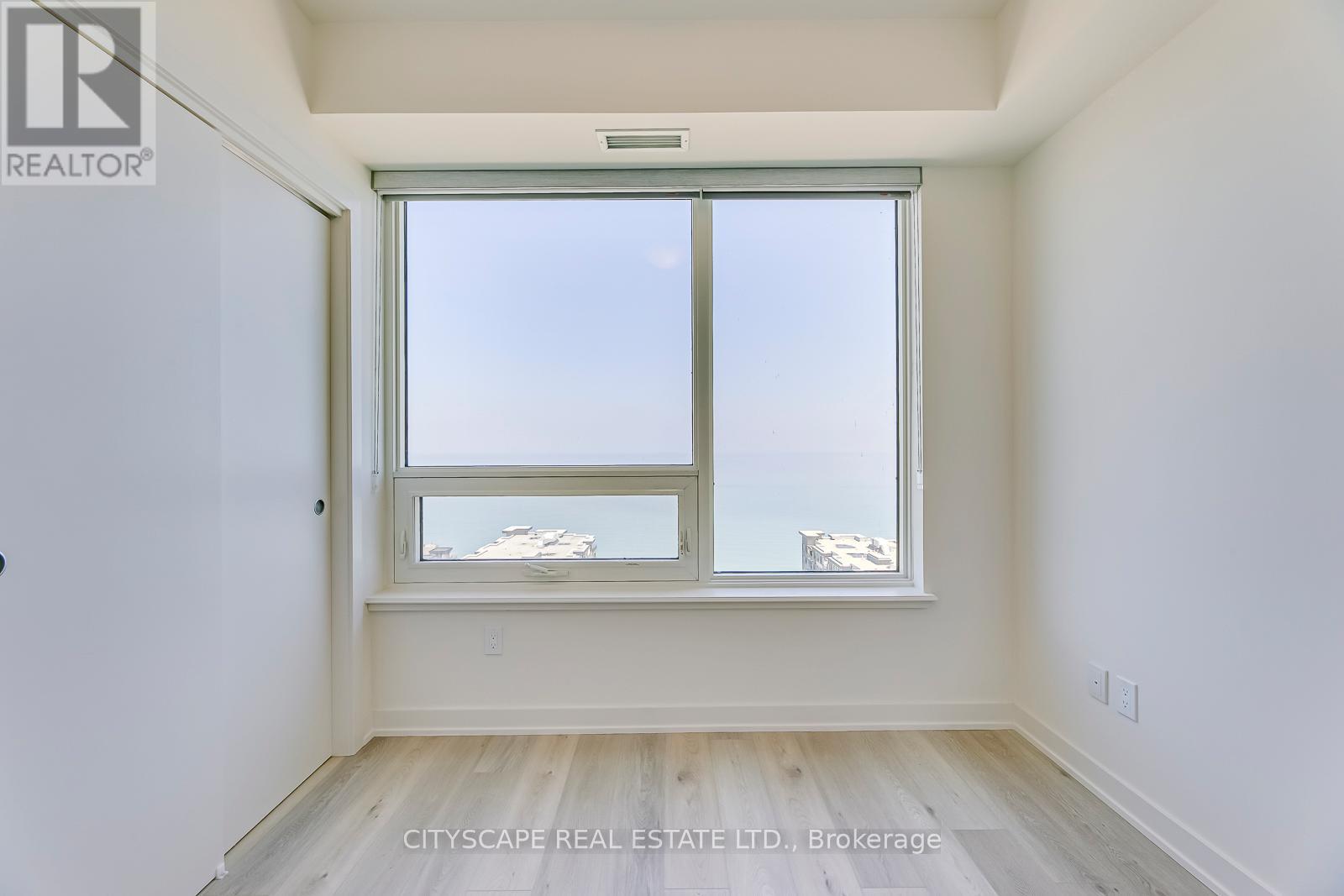 1405 - 385 Winston Road, Grimsby, Ontario  L3M 0J3 - Photo 30 - X12515998