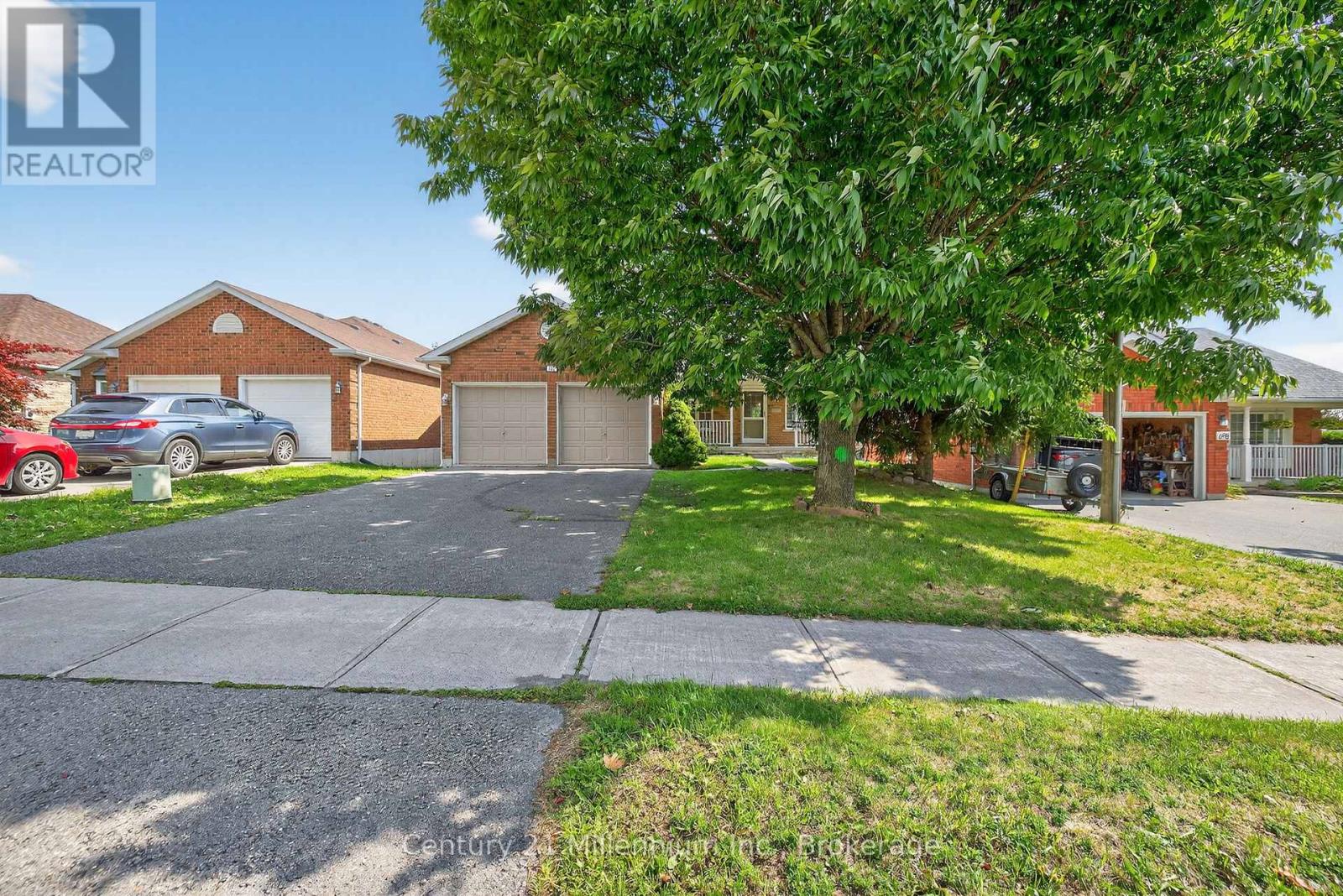 702 Spillsbury Drive, Peterborough, Ontario  K9K 2K2 - Photo 3 - X12516156