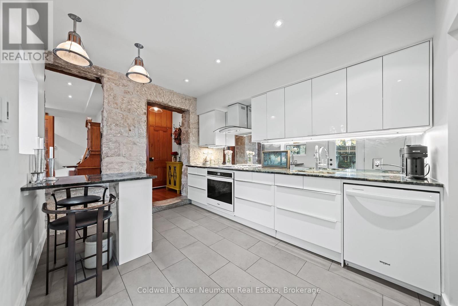 270 Woolwich Street, Guelph, Ontario  N1H 3W1 - Photo 21 - X12516358