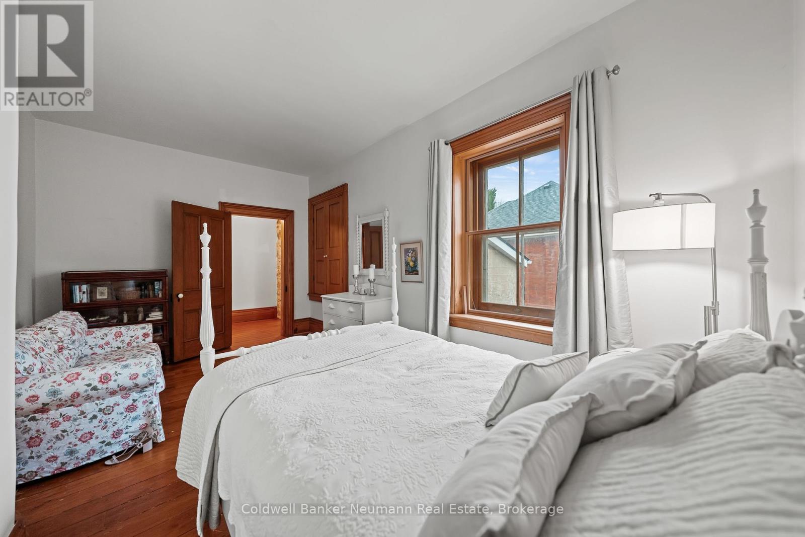 270 Woolwich Street, Guelph, Ontario  N1H 3W1 - Photo 35 - X12516358