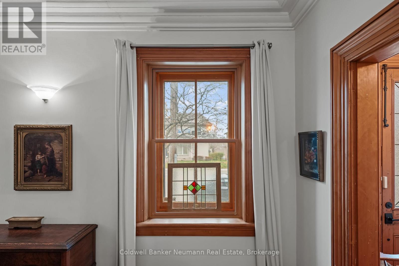 270 Woolwich Street, Guelph, Ontario  N1H 3W1 - Photo 9 - X12516358