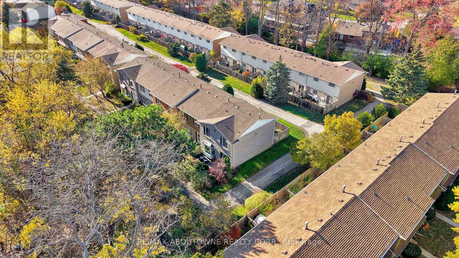 29 - 5475 Lakeshore Road, Burlington, Ontario L7L 1E1 - Photo 29 - W12512568