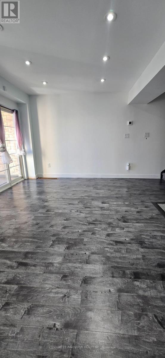 6 Burnsborough Street, Ajax, Ontario  L1S 0B6 - Photo 13 - E12508498