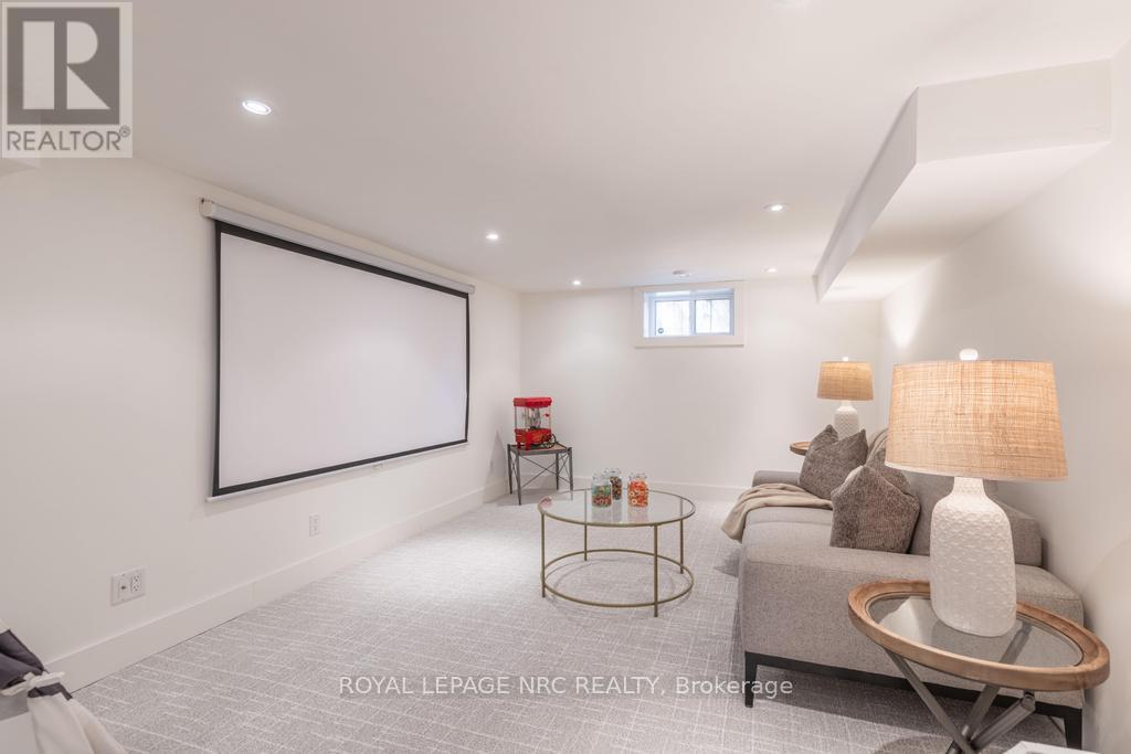 38 Hillcrest Avenue, St. Catharines, Ontario L2R 4Y1 - Photo 34 - X12483789