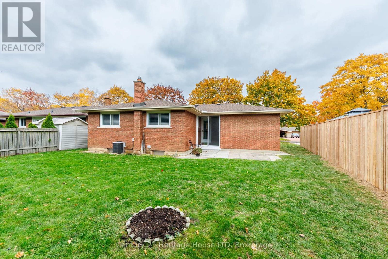 18 Princeway Drive, St. Catharines (Lakeport), Ontario  L2N 2X6 - Photo 32 - X12516290