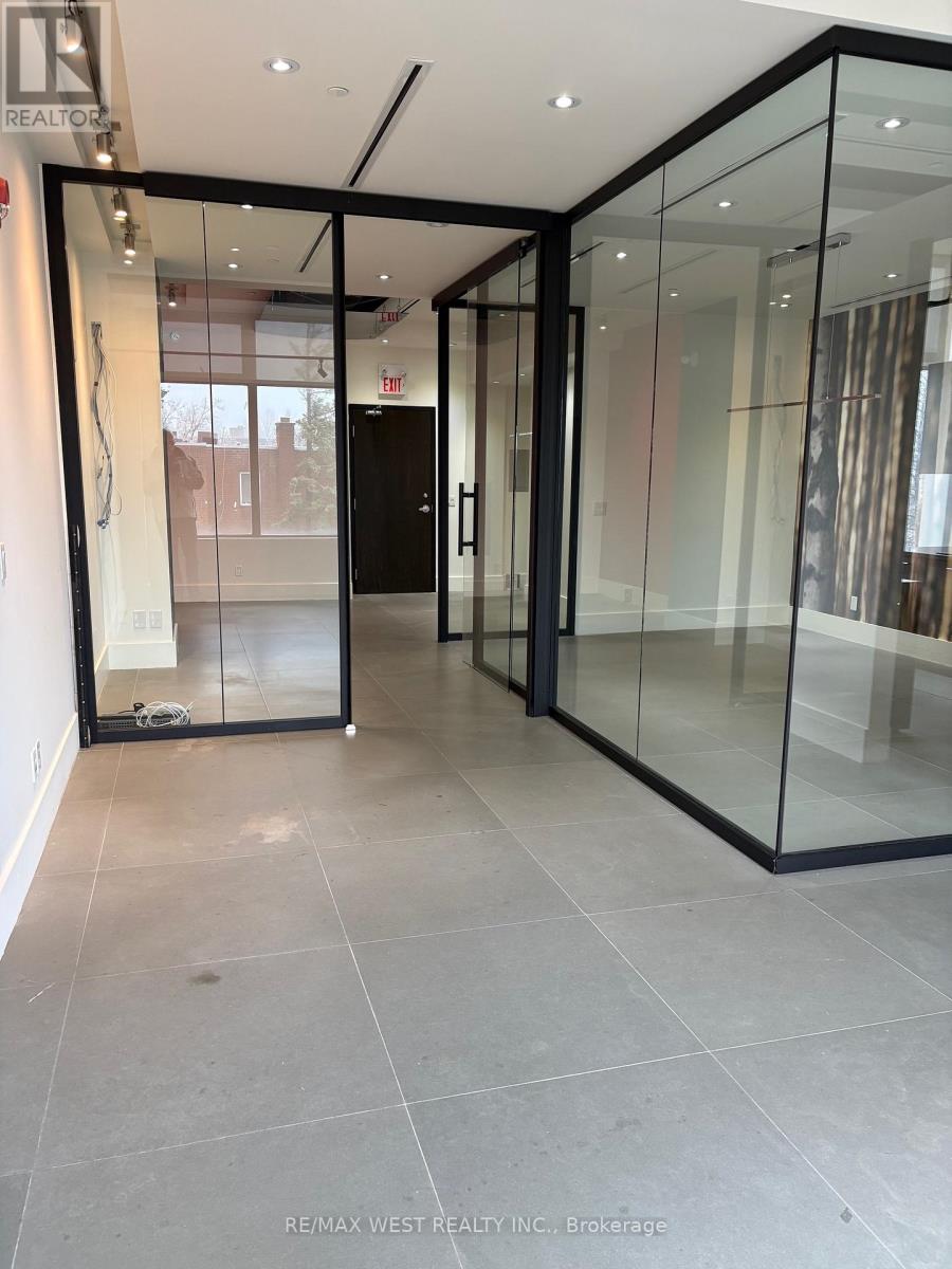 307 - 10376 Yonge Street, Richmond Hill, Ontario  L4C 3B8 - Photo 8 - N12084931