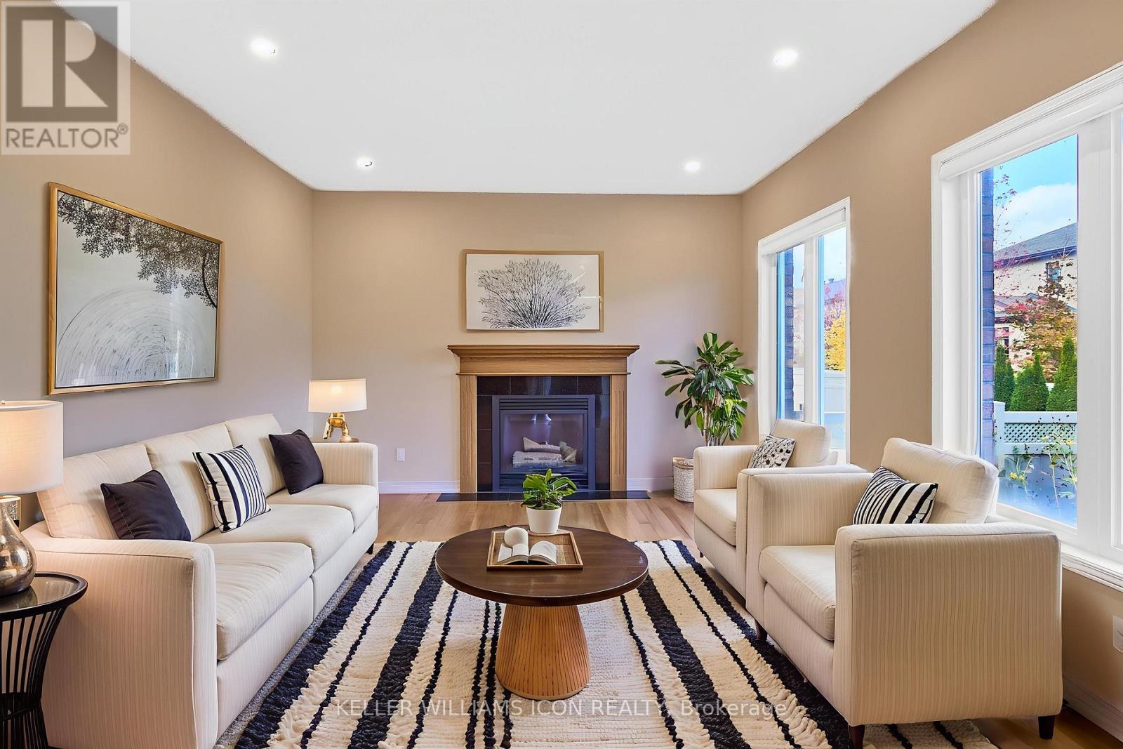 249 Madhu Crescent, Ottawa, Ontario  K2C 4J2 - Photo 12 - X12422939