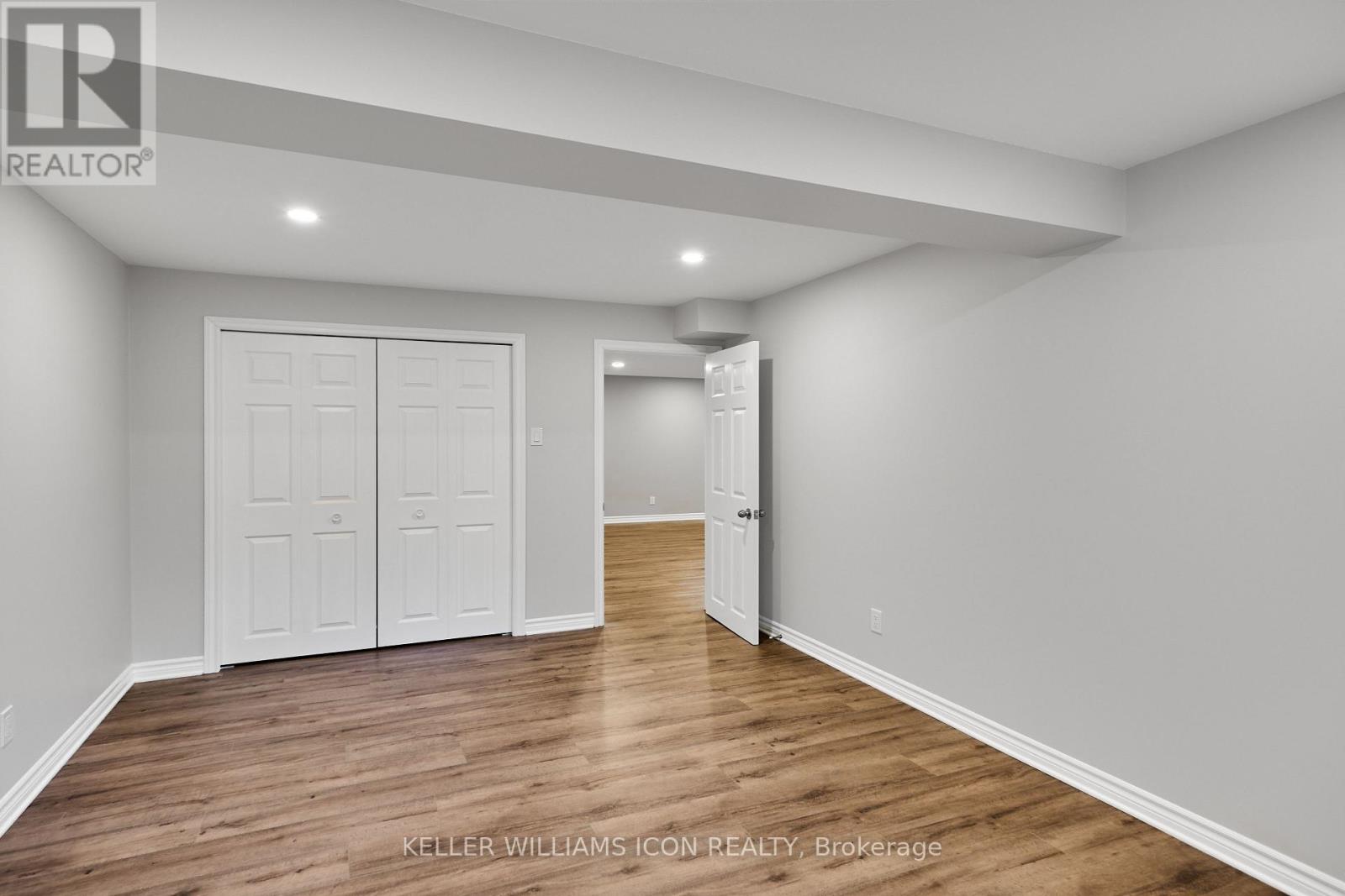 249 Madhu Crescent, Ottawa, Ontario  K2C 4J2 - Photo 35 - X12422939