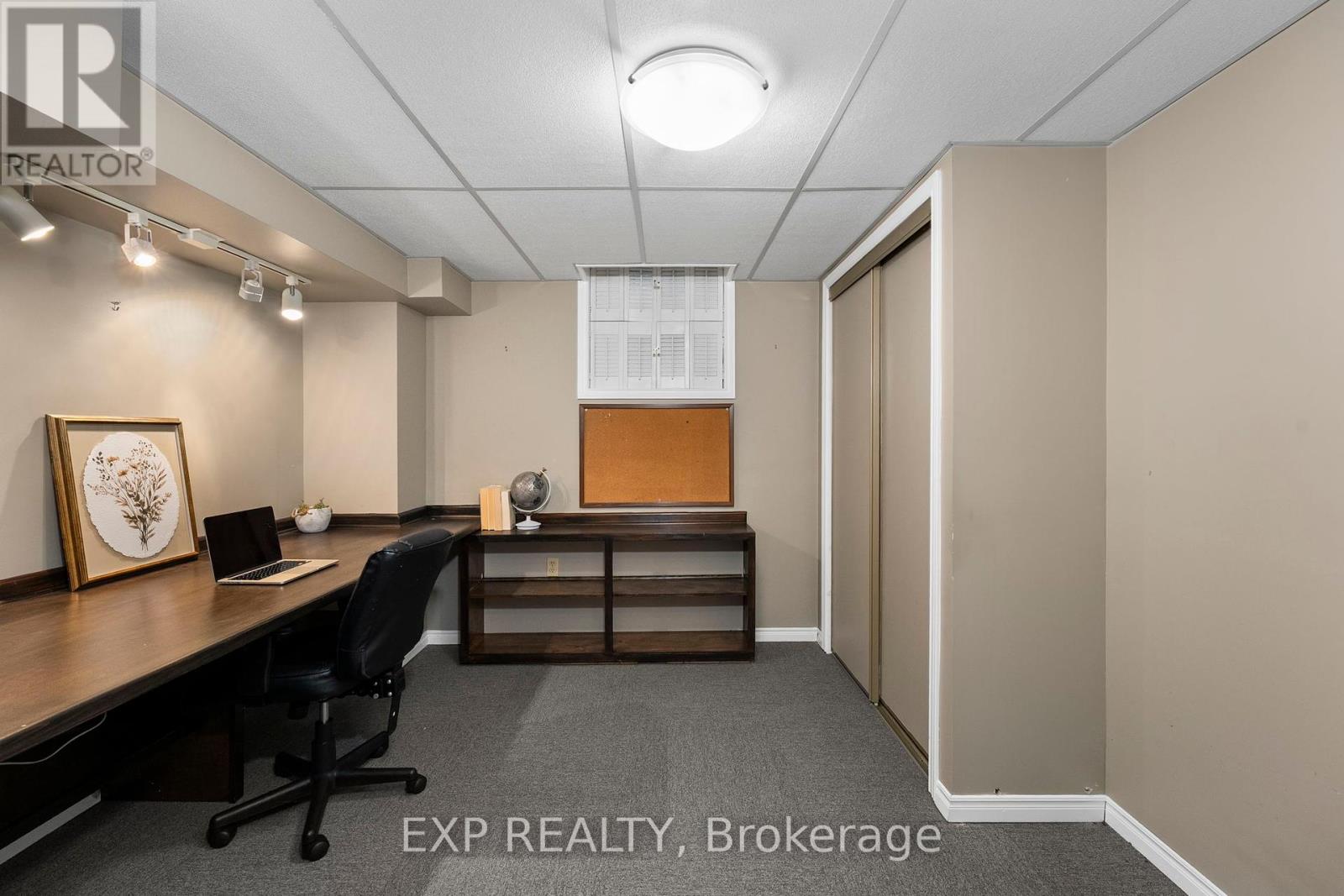 56 Manning Crescent, Newmarket, Ontario L3Y 6H4 - Photo 41 - N12377245