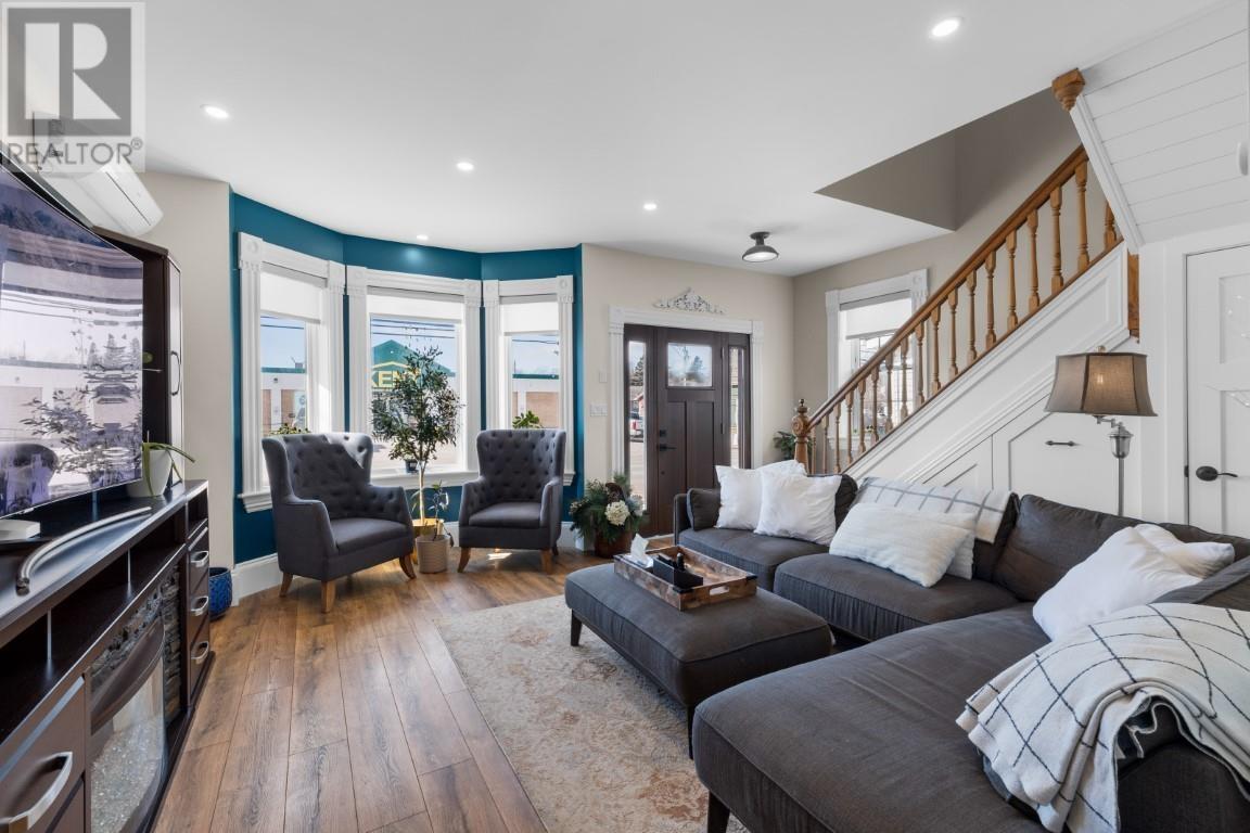 63 Broadway Street, Kensington, Prince Edward Island  C0B 0A3 - Photo 9 - 202527400