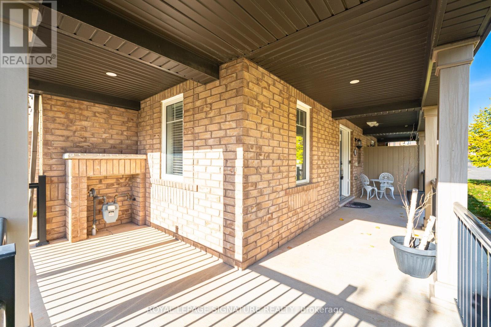 6 Baby Pointe Trail, Brampton (Northwest Brampton), Ontario  L7A 0W1 - Photo 6 - W12507274