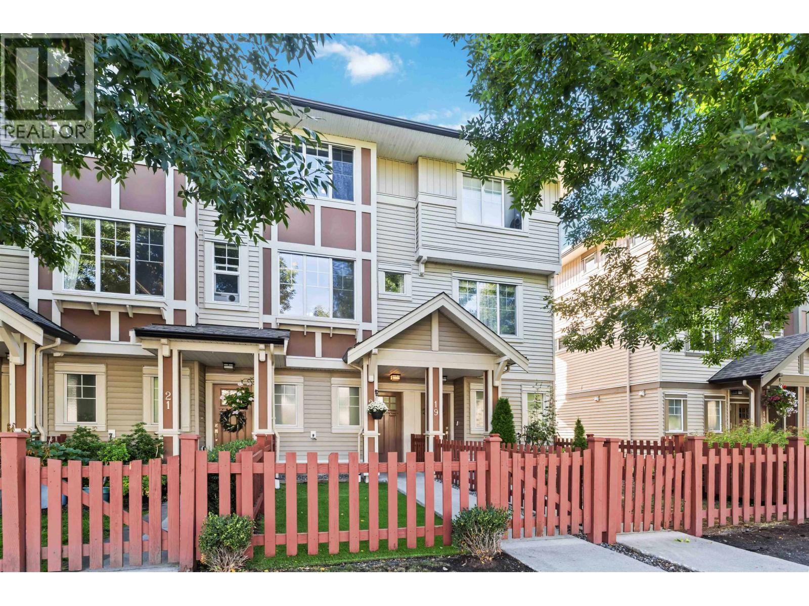 20 10151 240TH STREET, Maple Ridge, British Columbia