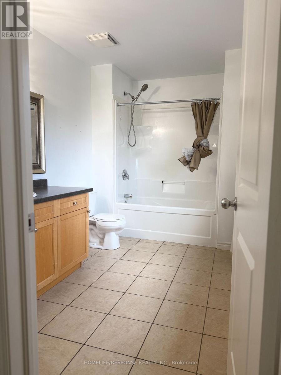 27 - 960 Bitterbush Crescent, London North (North M), Ontario  N6H 0G1 - Photo 18 - X12509554