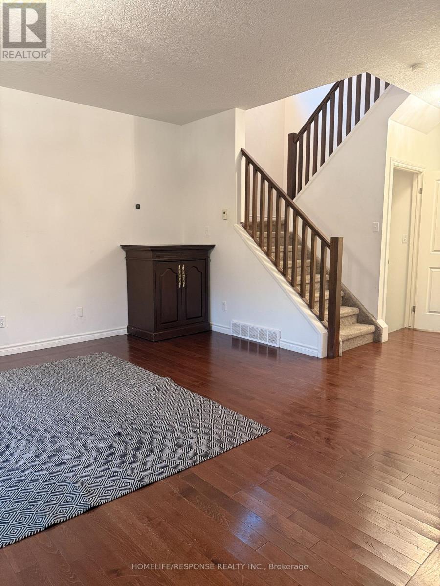 27 - 960 Bitterbush Crescent, London North (North M), Ontario  N6H 0G1 - Photo 9 - X12509554