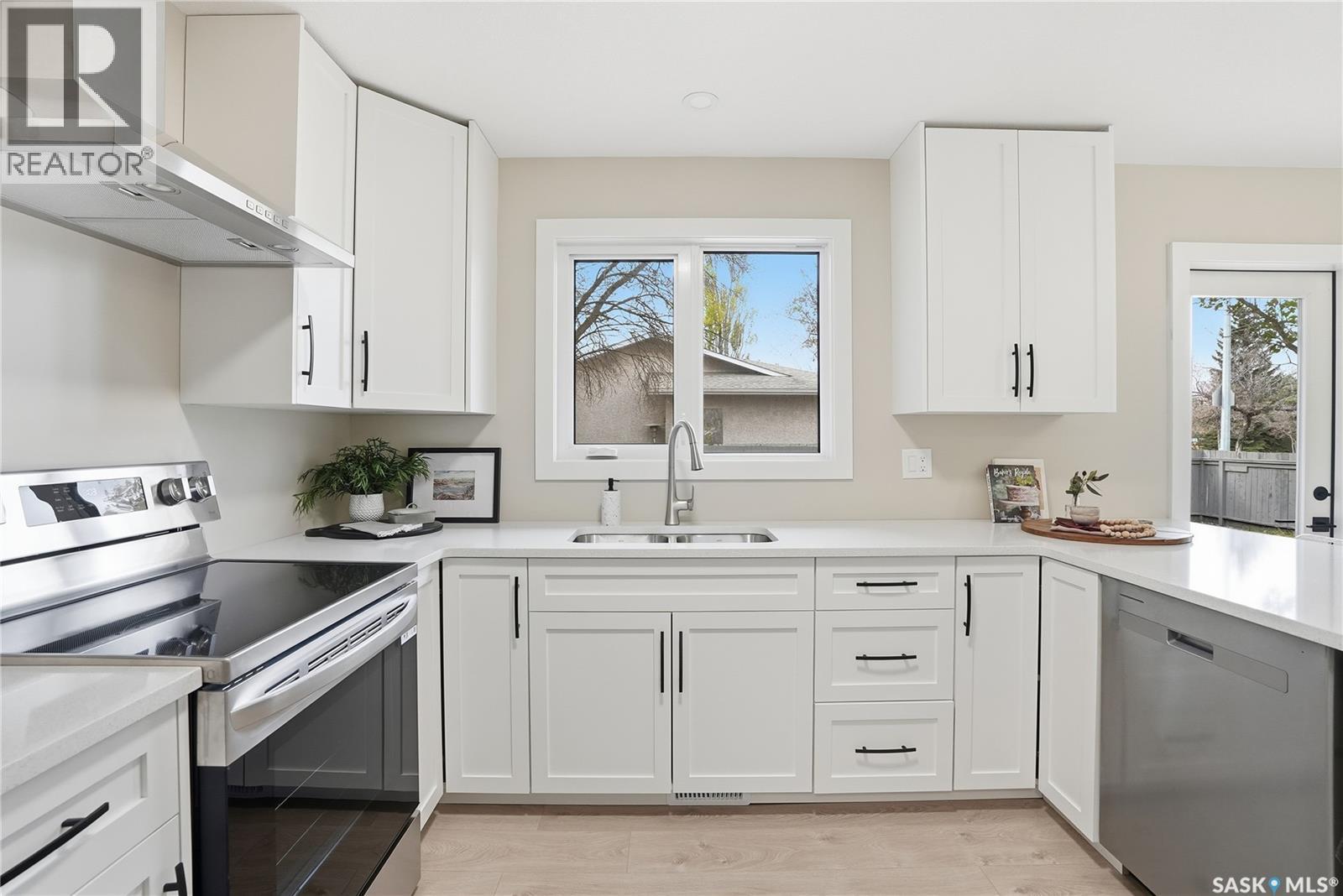 103 Cypress Court, Saskatoon, Saskatchewan  S7K 5C3 - Photo 12 - SK022538