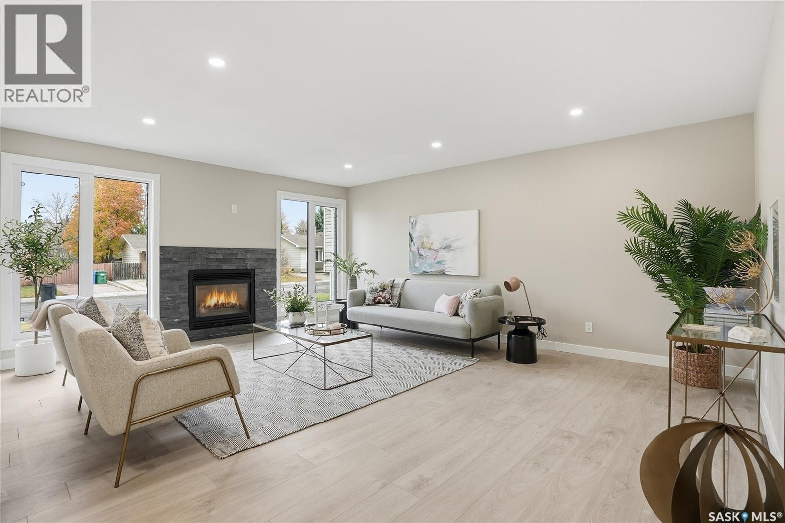 103 Cypress Court, Saskatoon, Saskatchewan  S7K 5C3 - Photo 4 - SK022538