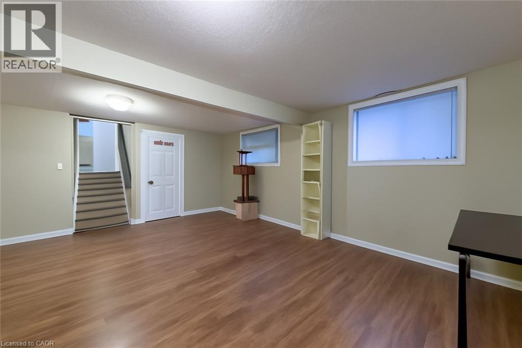 216 Buttercup Court, Waterloo, Ontario N2V 2W8 - Photo 15 - 40786082