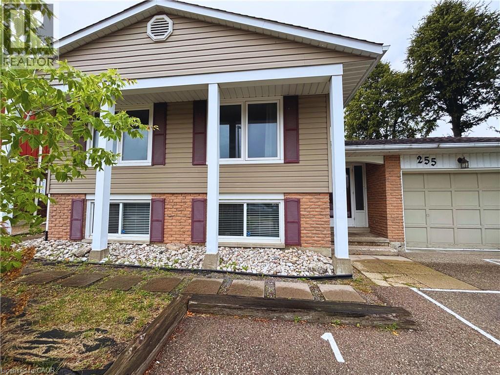 255 Blackhorne Drive Unit# A, Kitchener, Ontario  N2E 1Z2 - Photo 2 - 40786040