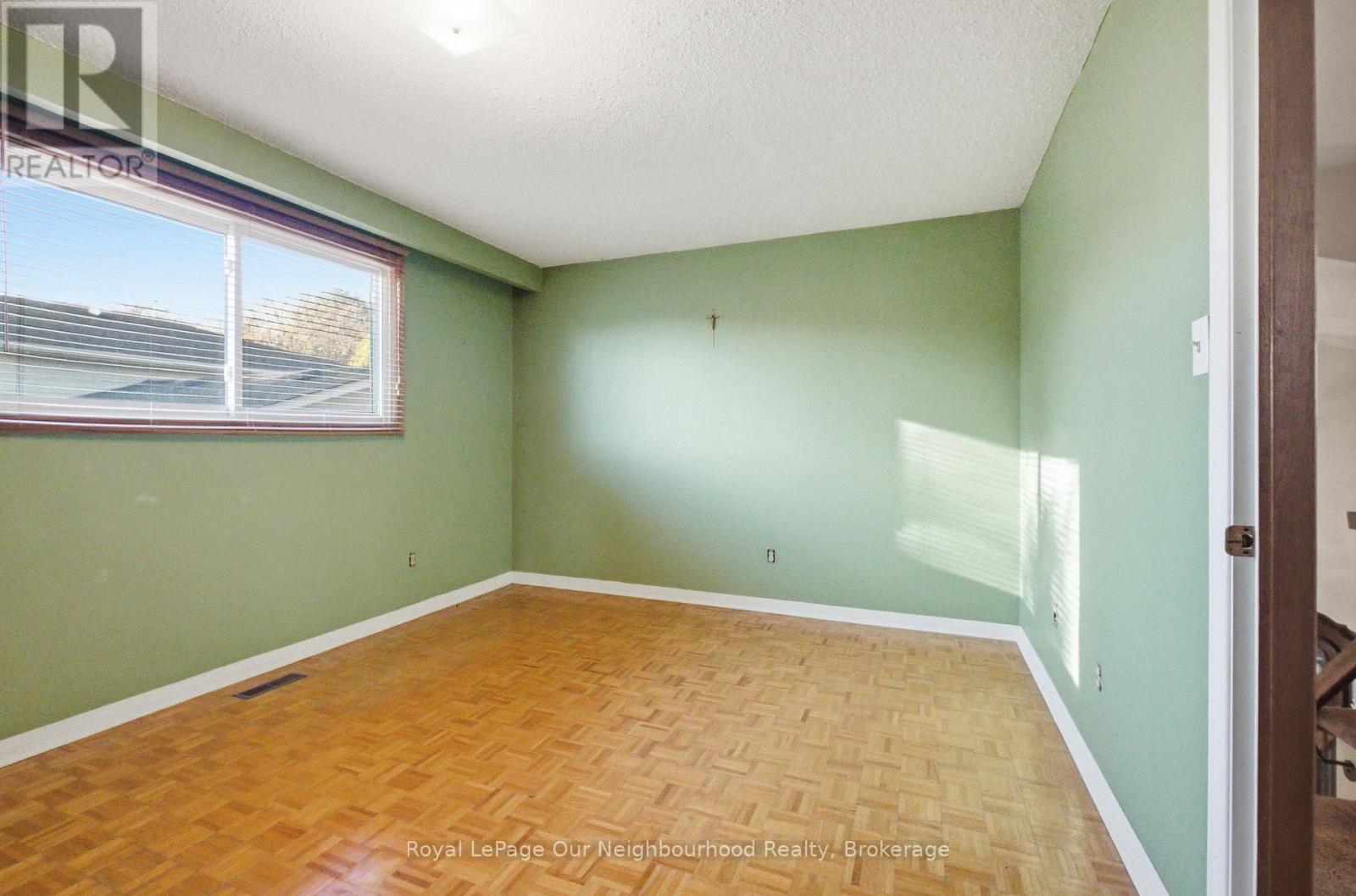 39 Evergreen Drive, Whitby, Ontario L1N 6S6 - Photo 19 - E12516652