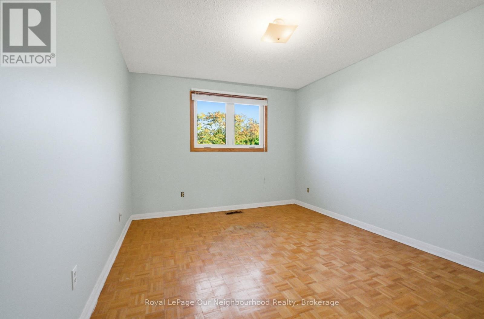 39 Evergreen Drive, Whitby, Ontario L1N 6S6 - Photo 21 - E12516652