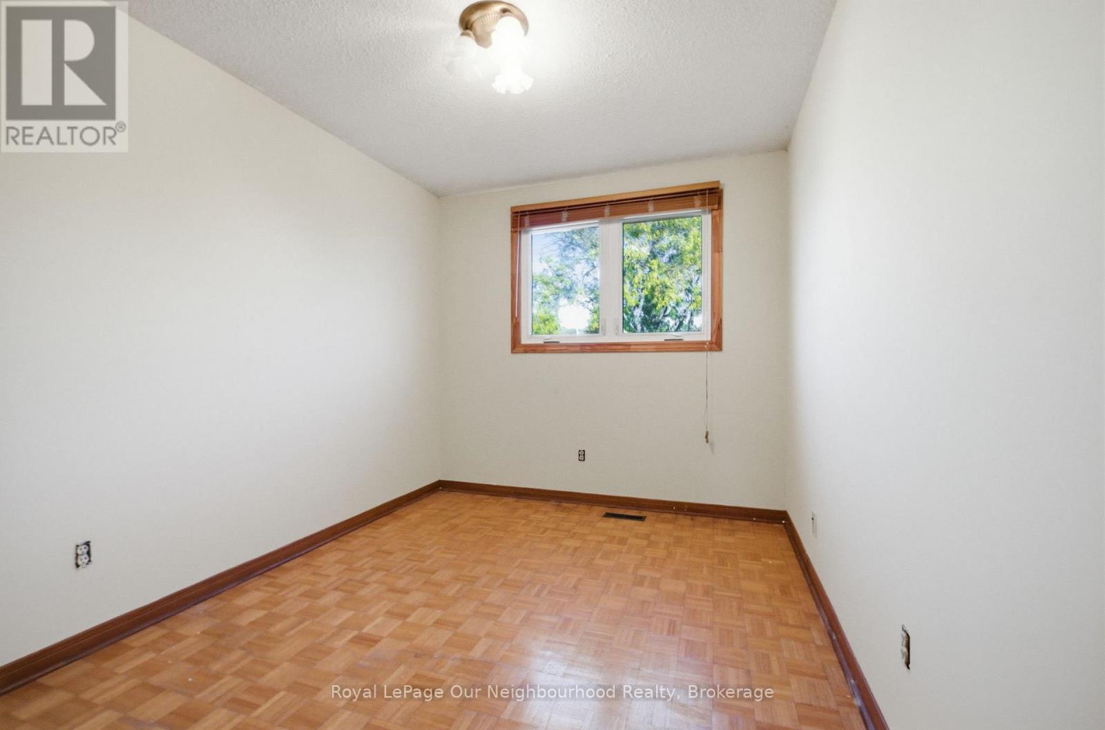 39 Evergreen Drive, Whitby, Ontario L1N 6S6 - Photo 23 - E12516652