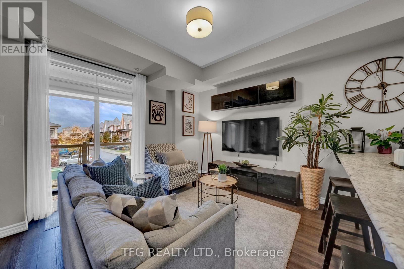 249 - 1730 Grenwich Glen, Pickering (Duffin Heights), Ontario  L1X 0E4 - Photo 11 - E12516694